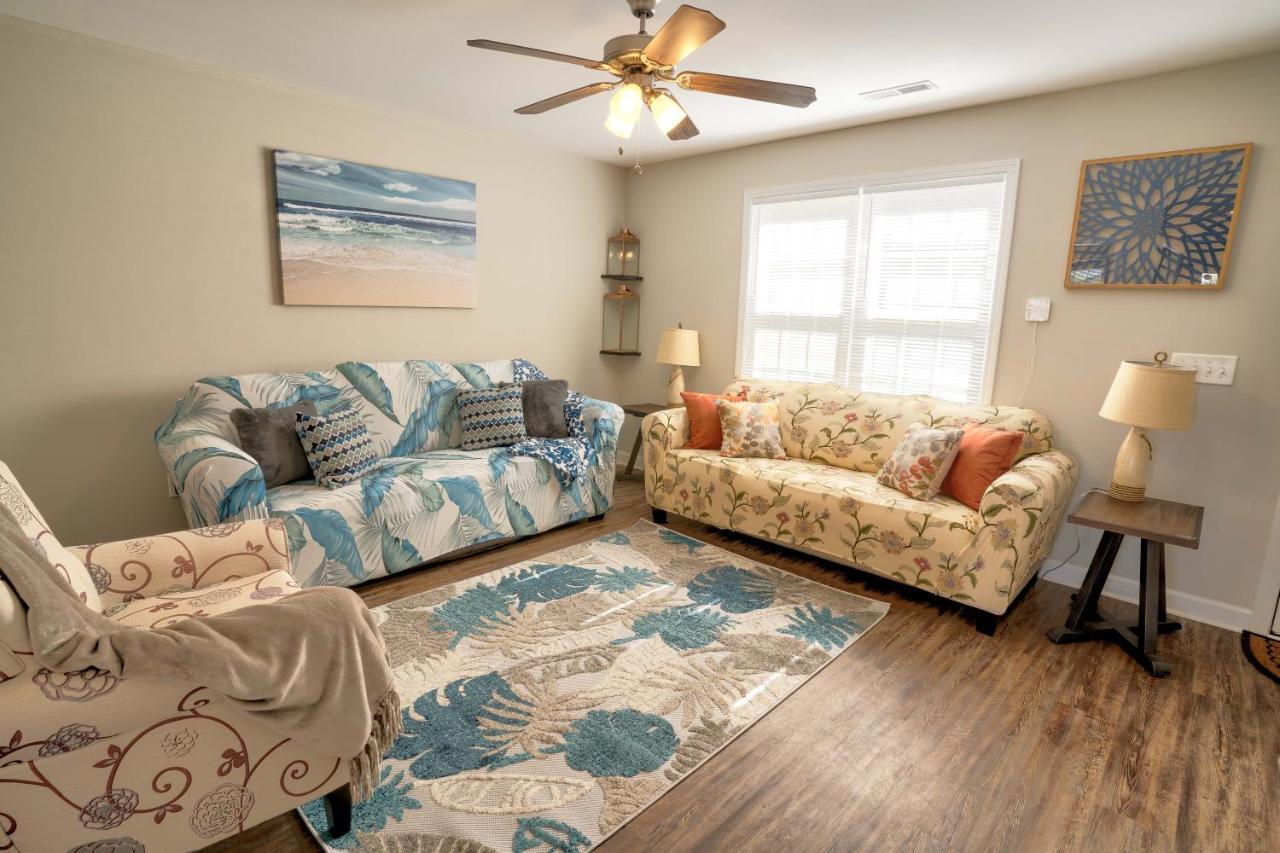 Kannapolis Elegant Townhouse - Pet Friendly Exterior photo