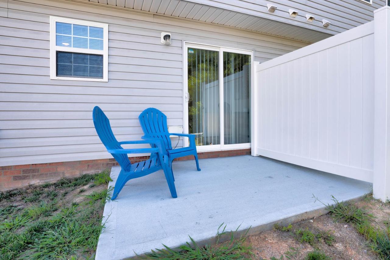 Kannapolis Elegant Townhouse - Pet Friendly Exterior photo