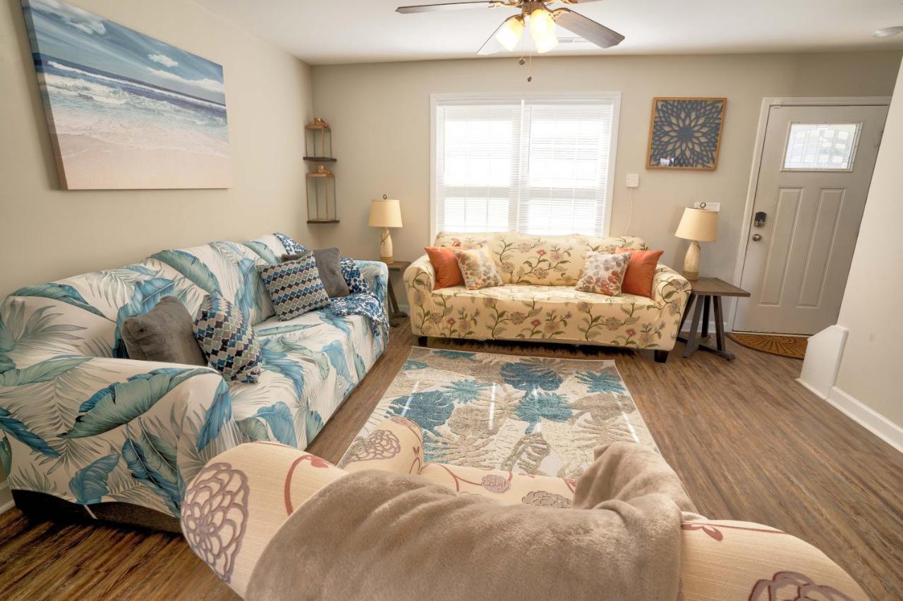 Kannapolis Elegant Townhouse - Pet Friendly Exterior photo