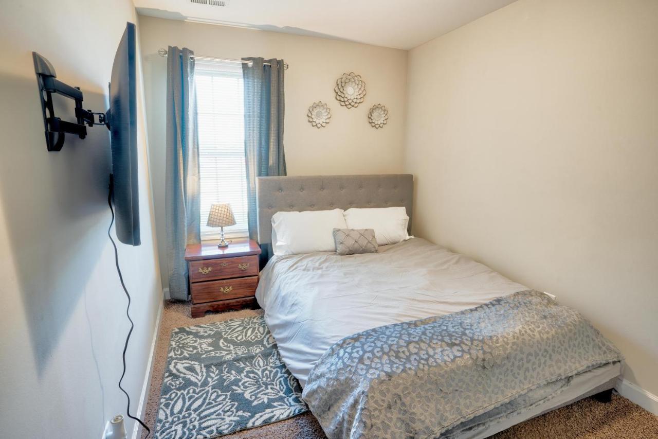 Kannapolis Elegant Townhouse - Pet Friendly Exterior photo